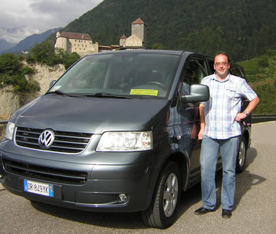 Fahrservice mit Shuttle-Taxi Helmut